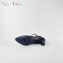 MCD005_06.webp