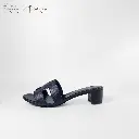 COY001_06.webp
