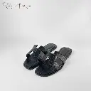 COY002_07.webp