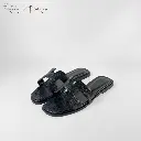 COY002_12.webp