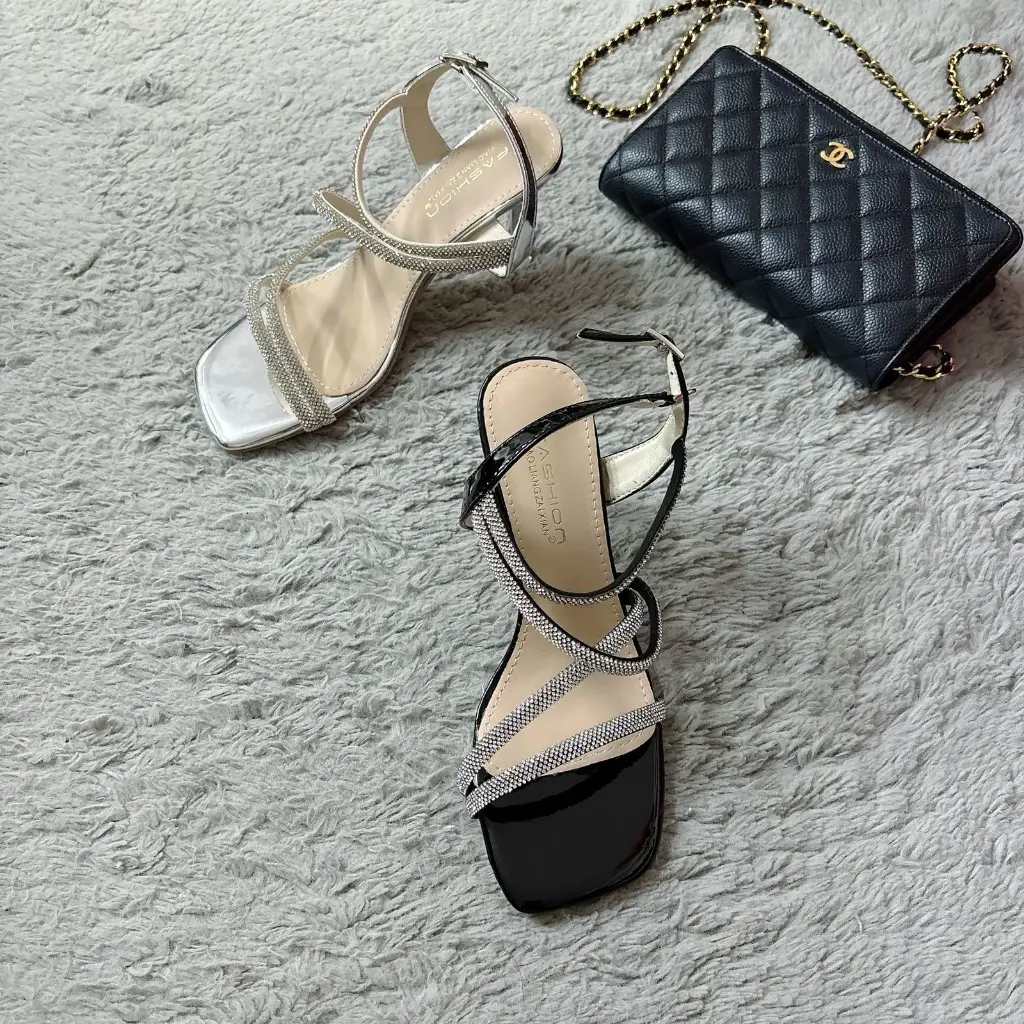 FA7 - Elegant Stiletto Heels