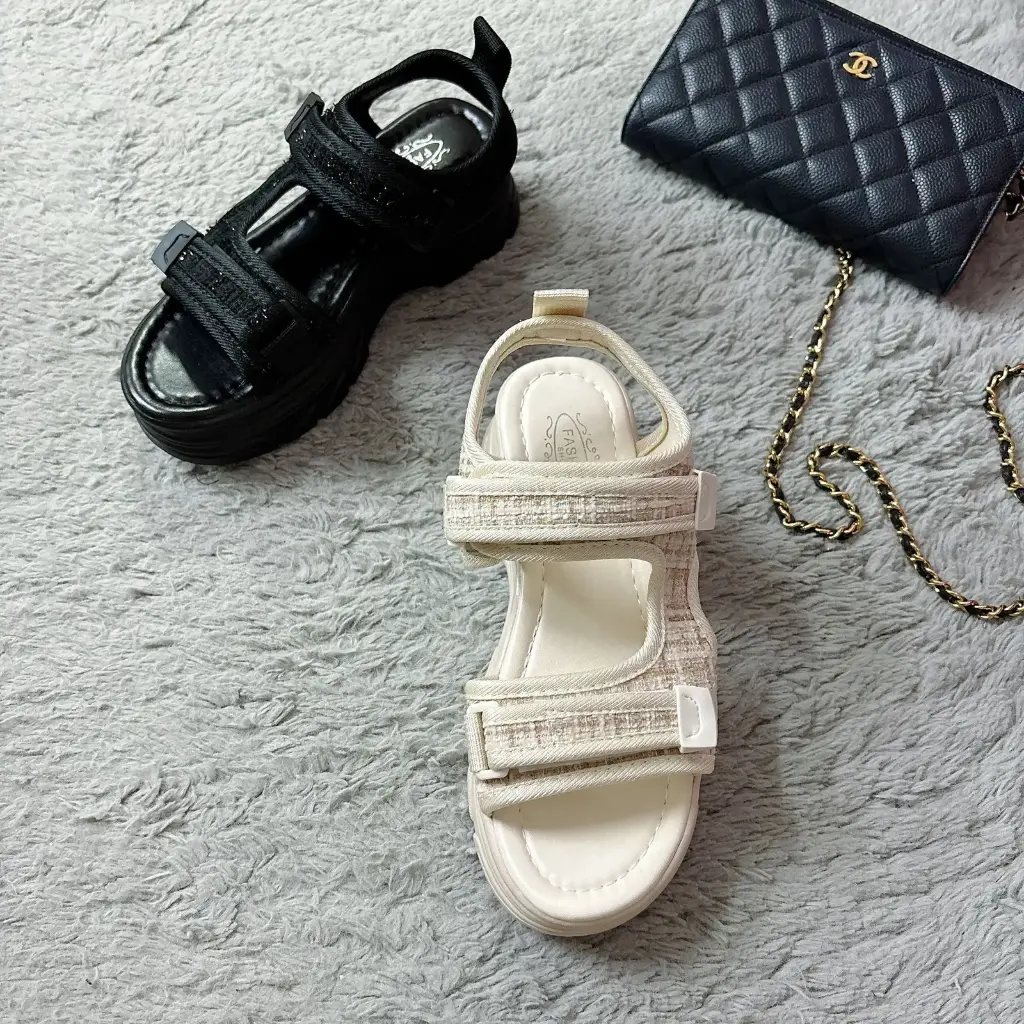 FA8 - Chunky Velcro Sandals