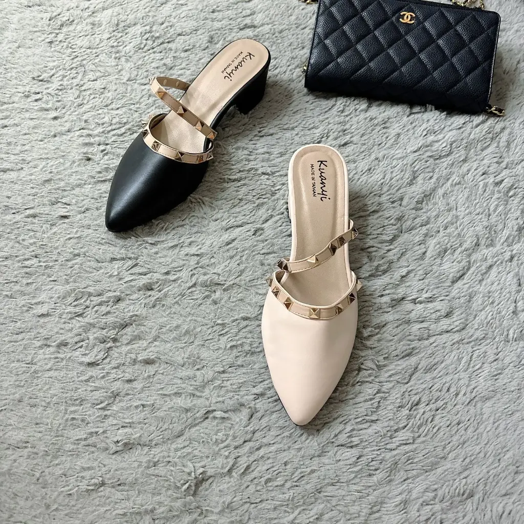 KU4 - Sleek Block Heels