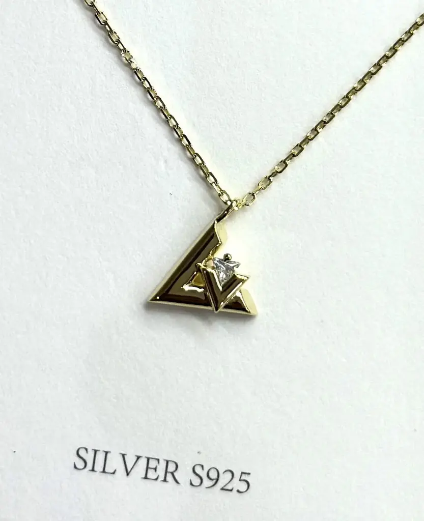 NL004 - 925 Sterling Silver Triangular Starburst Pendant Necklace