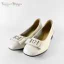 QJZ006 - Bow Accent Cowhide Low Heels