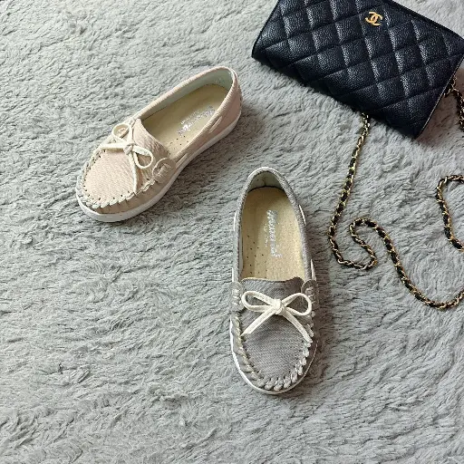 KMA02 - Modern Minimalist Loafers (Kids)
