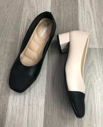 T72512 - Two-Tone Square-Toe Heels