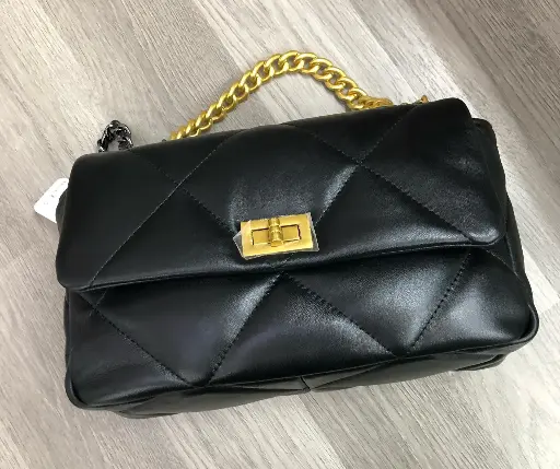 Luxe Quilted Chain Shoulder Bag
